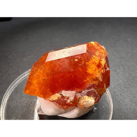 Spessartine garnet specimen from Africa - Picture 1 of 9